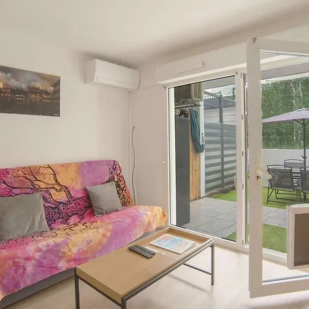Appartamento Rénové Avec Terrasse Et Parking à - Fr-1-2-446 *